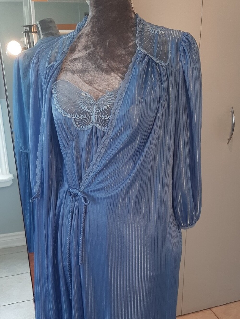 🦋COORD SET🦋BUTTERFLY Light Blue VINTAGE Negligee+Wrap Robe Self-Tie Belt Sz M - Picture 8 of 11